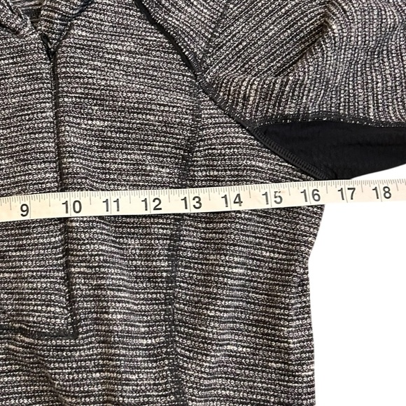 Lululemon Think Fast Pullover Coco Pique Black / Black- Size 6 - Picture 7 of 14